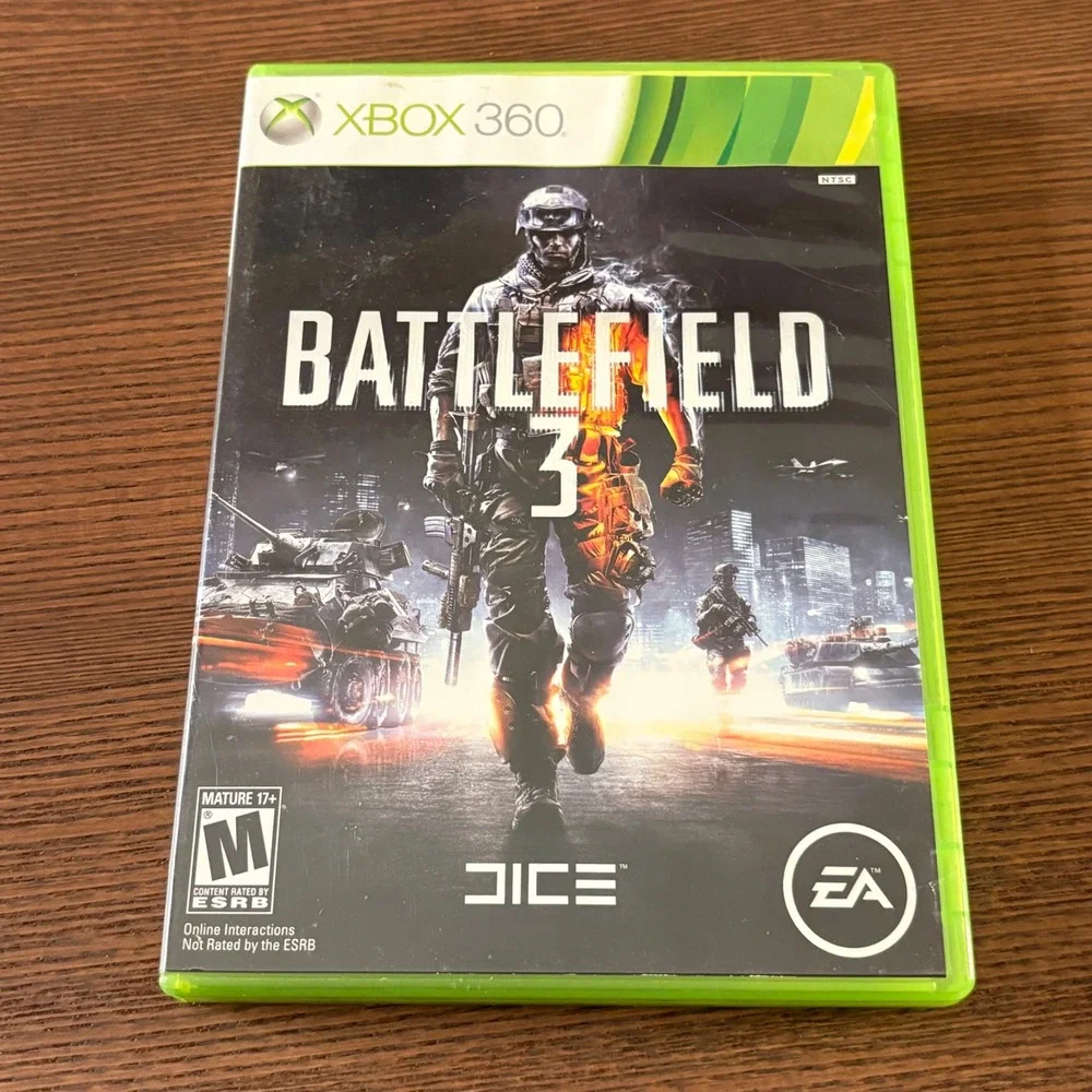 Xbox 360 Game Lot Gears of War 1 & 2 Battlefield 3‎ Assassin's Creed II Bundle